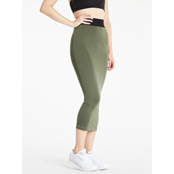 Reebok X Cardi B Skirt Athleisure Green Black Rib Pencil Midi Women's size Large - Picture 2 of 10